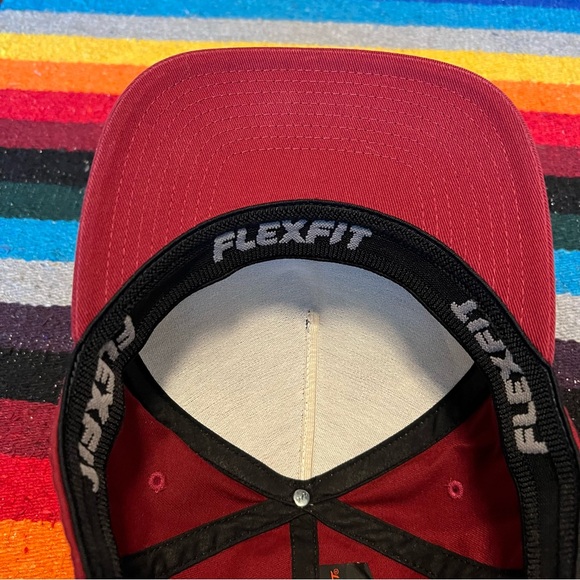 Quiksilver FlexFit hat hand washed - Picture 11 of 15